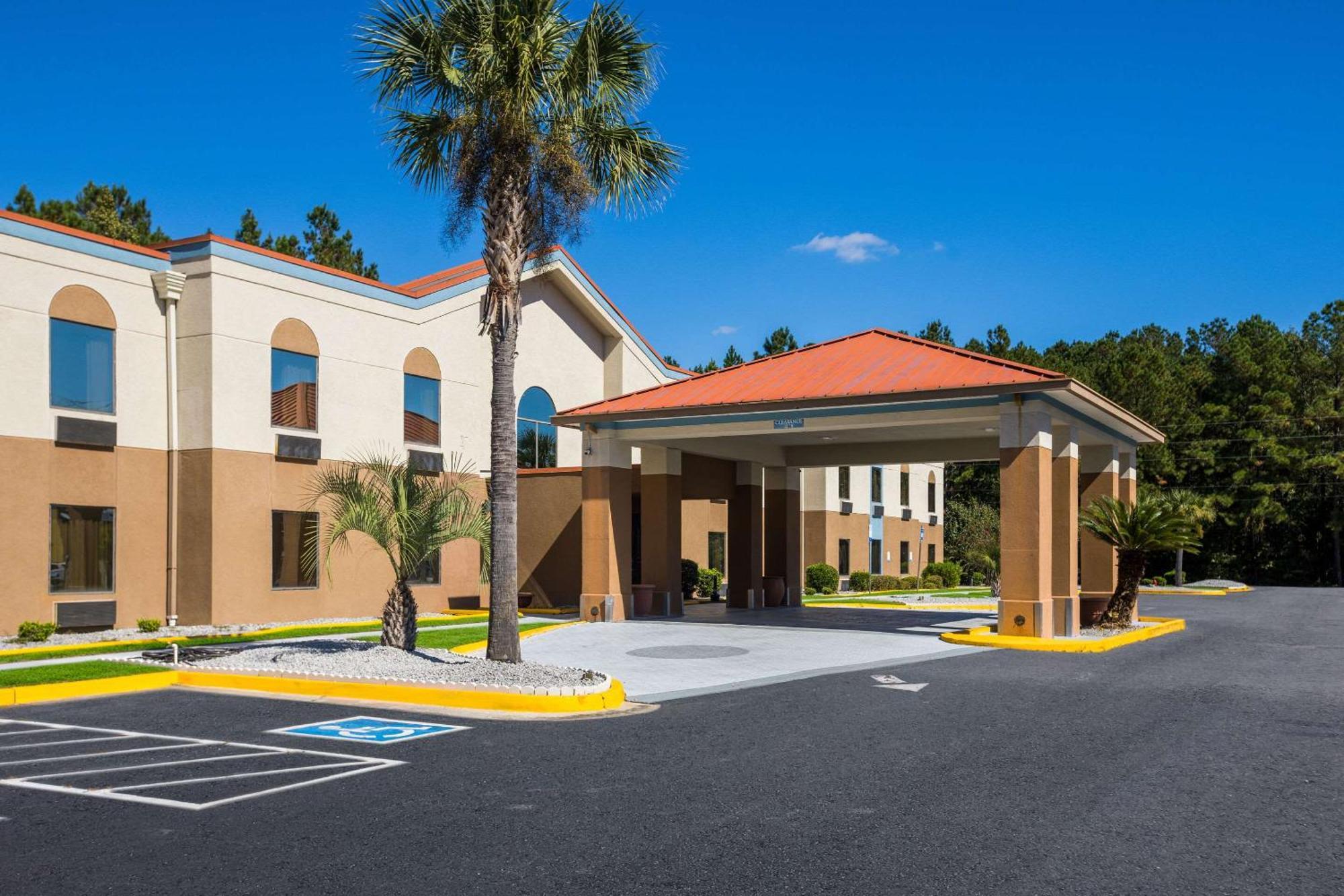 Clarion Pointe Hinesville Near Fort Stewart Exteriör bild